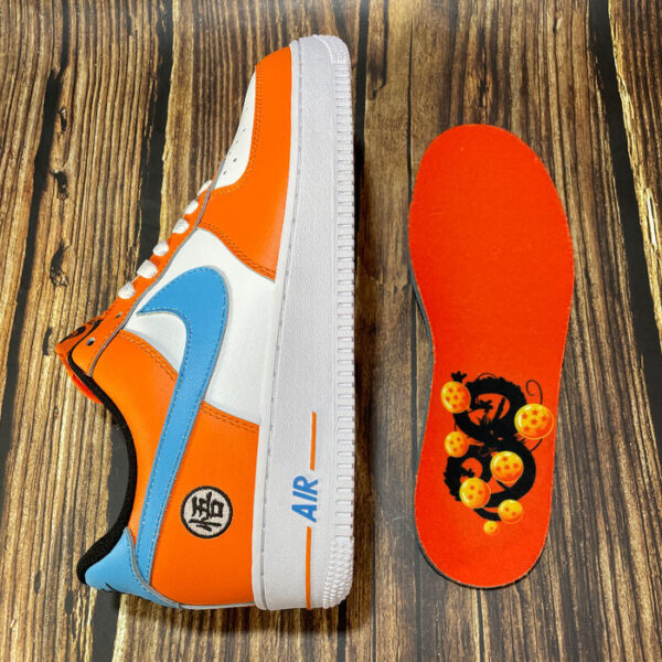 Custom Son Goku' Sneakers